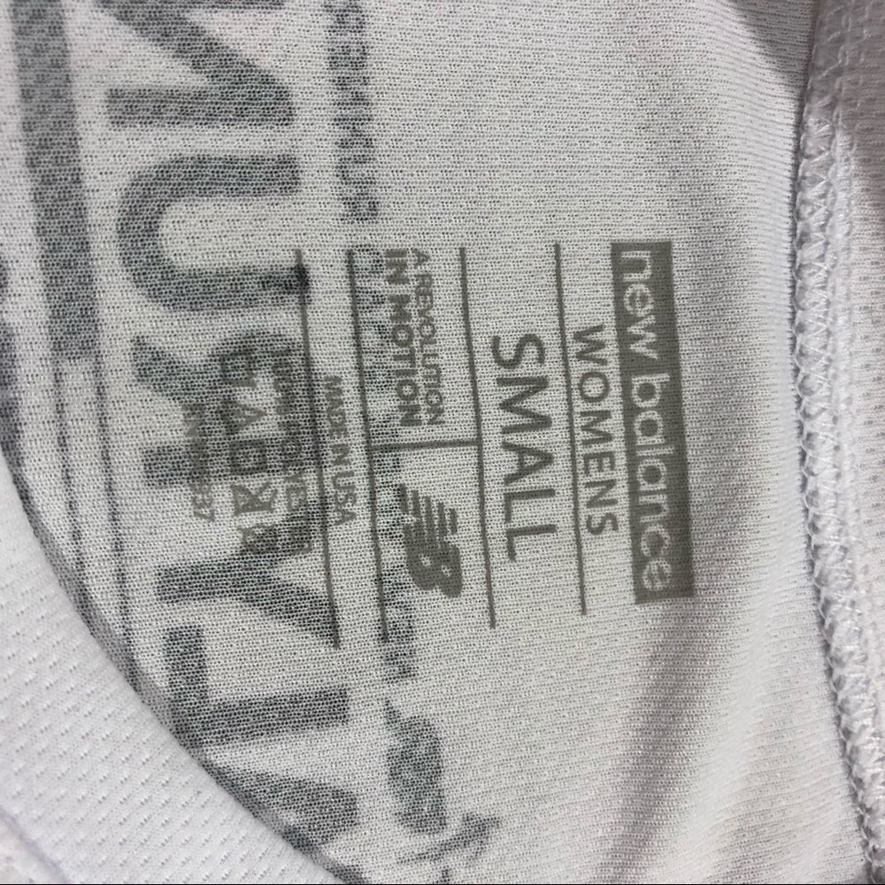 New Balance running T shirt S size - Picture 4 of 5
